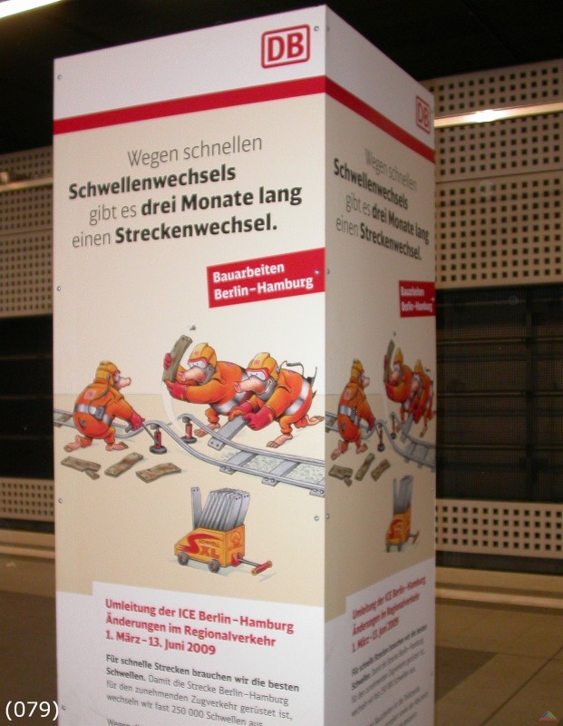 Bahn 079.jpg - Hinweis auf Bauarbeiten in der Region.